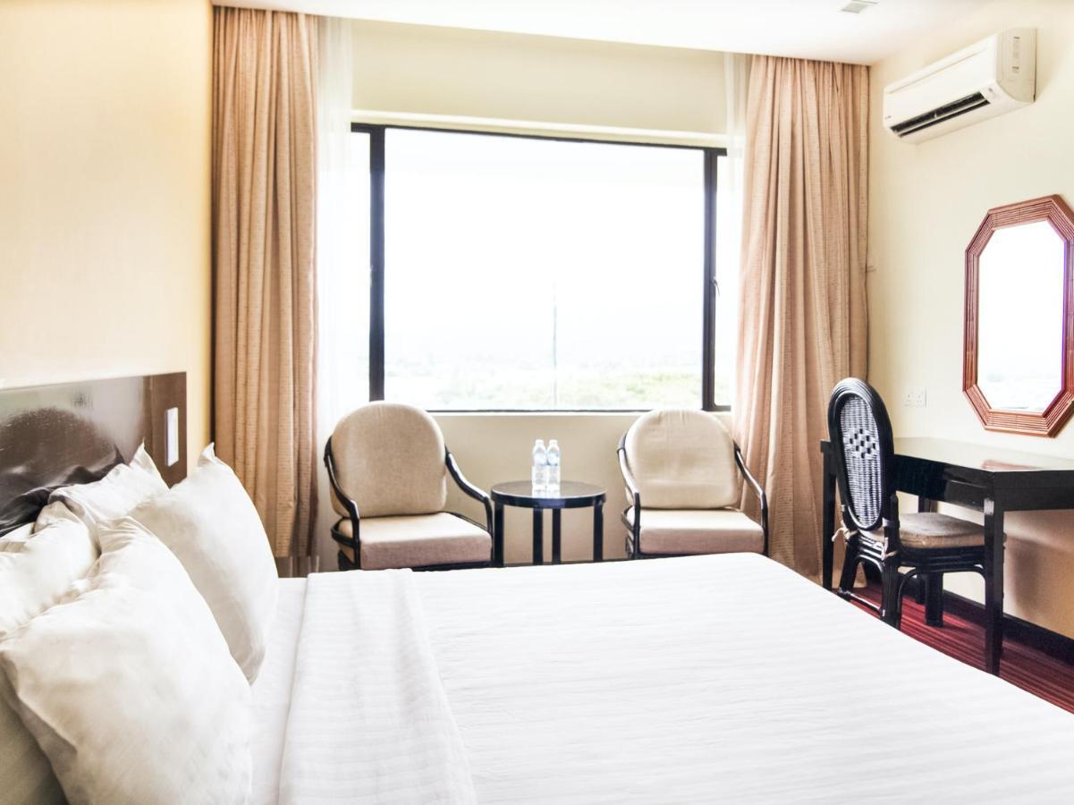 Oyo 89693 Perkasa Hotel Keningau Near Hospital Keningau Экстерьер фото