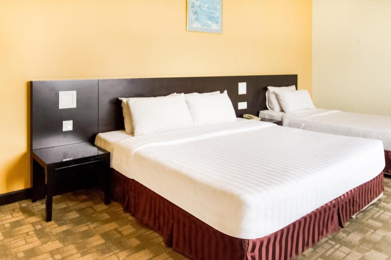 Oyo 89693 Perkasa Hotel Keningau Near Hospital Keningau Экстерьер фото