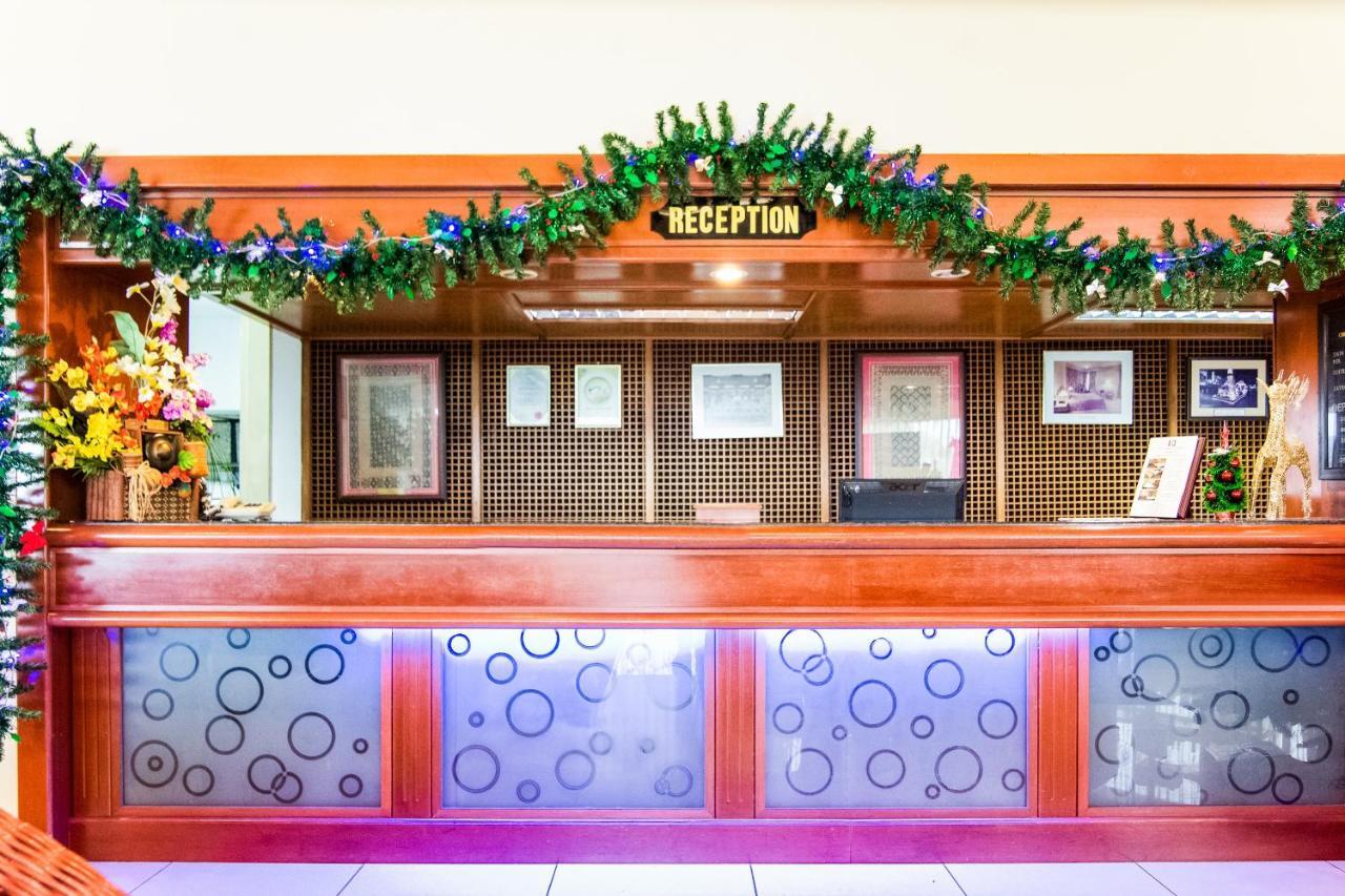 Oyo 89693 Perkasa Hotel Keningau Near Hospital Keningau Экстерьер фото