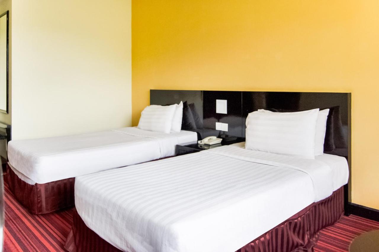 Oyo 89693 Perkasa Hotel Keningau Near Hospital Keningau Экстерьер фото